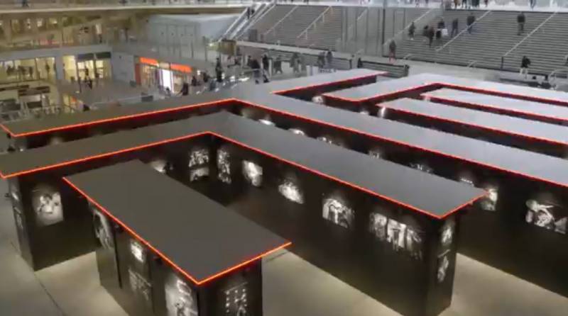 montage demontage exposition Gianni Giardinelli ntm par azsolutions paris