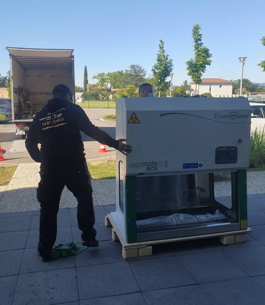 LIVRAISON MANUTENTION MATERIEL MEDICAL