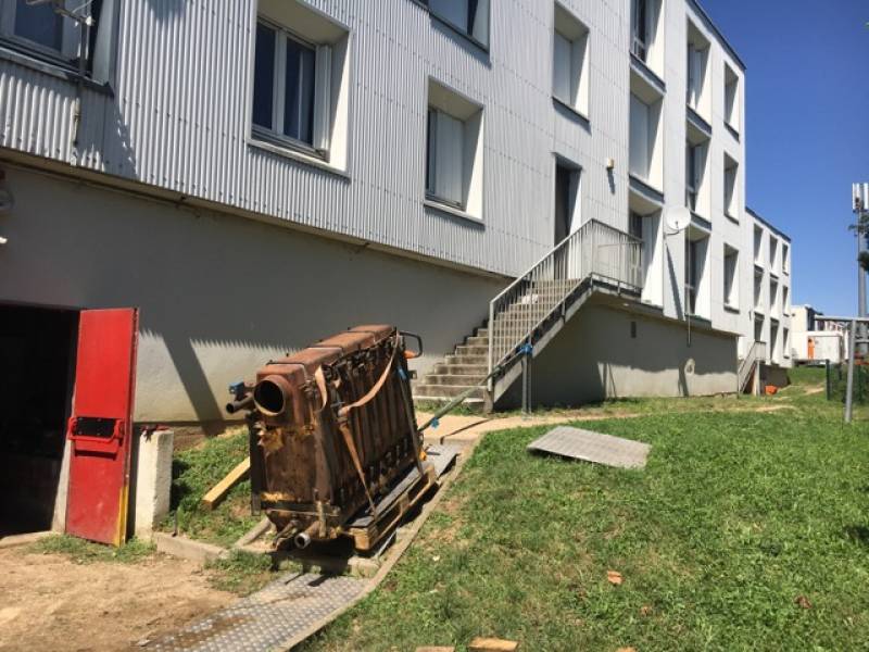 transport manutention et évacuation de chaudieres et salles des machines