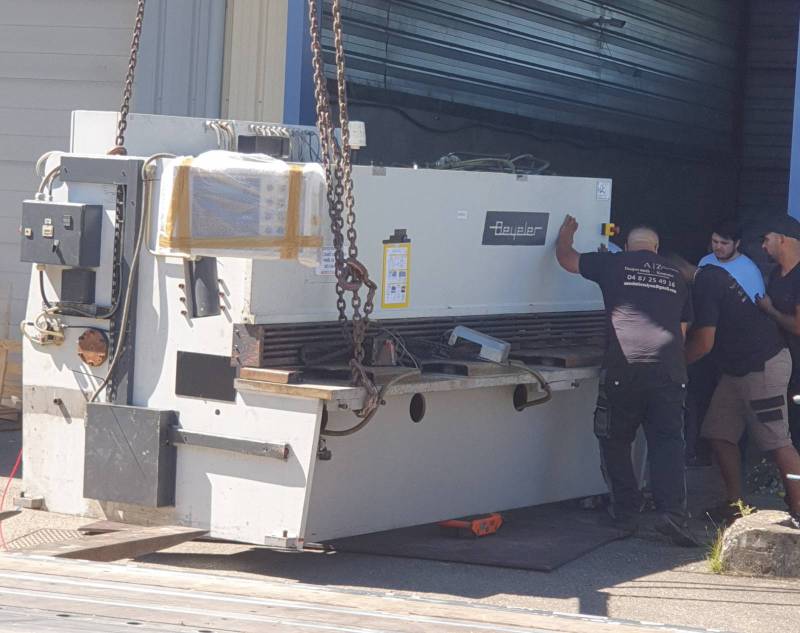 AZ Solutions, votre expert manutention et transport à Vaulx-en-Velin